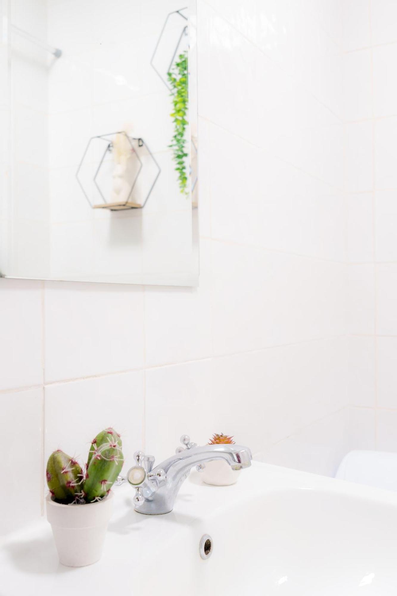 Spacious 2Bd 2Baths Apartment In Central ลอนดอน ภายนอก รูปภาพ